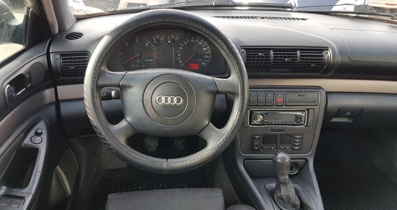 Audi A4 cena 4000 przebieg: 458180, rok produkcji 1998 z Mielec małe 46